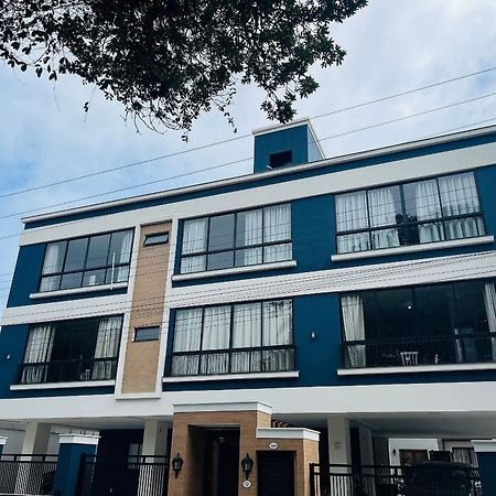 Residencial Vila Das Canoas Bombinhas Eksteriør billede
